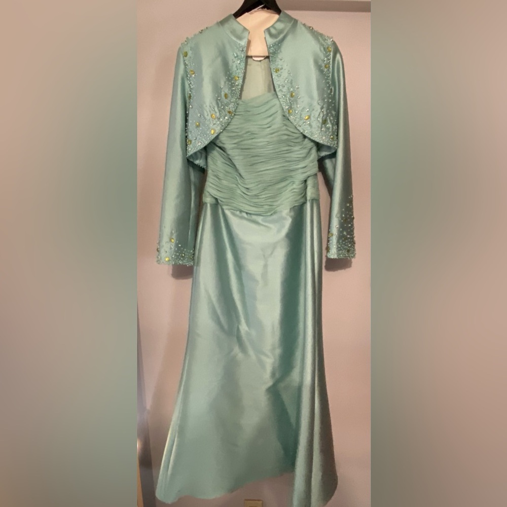 Jovani Dress, Ruched Bodice, Beaded Shrug, Size 6